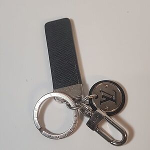 Louis Vuitton Taiga Porte Cles Neo Key Ring /Charm Black and Sliver